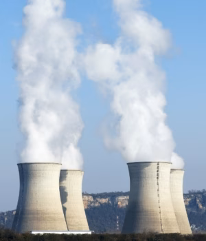 big-chimneys-with-smoke