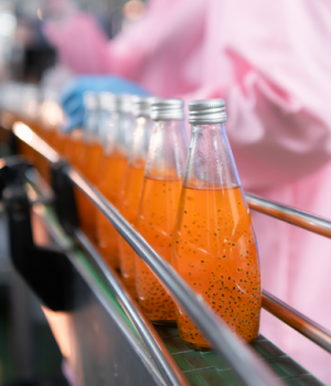 product-quality-control-staff-at-the-fruit-juice-p-2025-01-08-23-34-46-utc